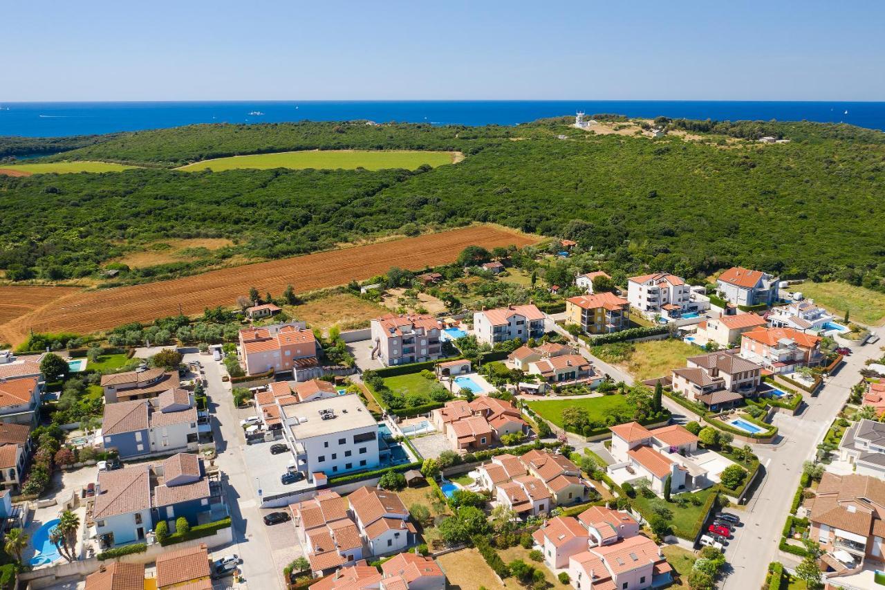 Villa Helena Banjole Exterior foto